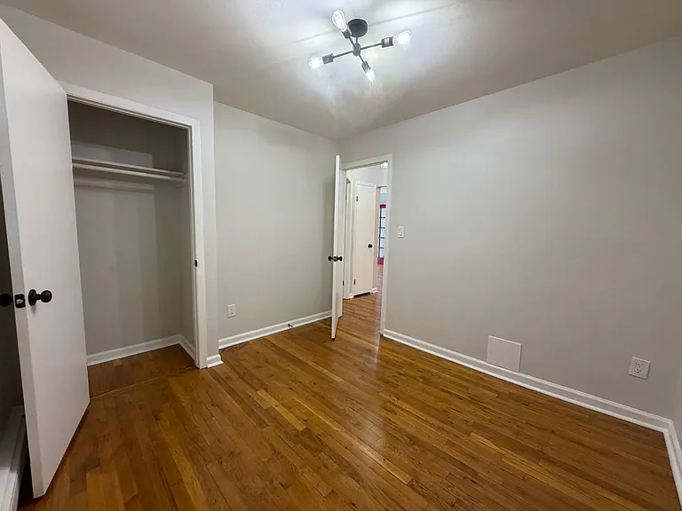 8B Colletti Ter #8B — Photo 6