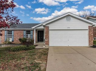 1181 Majestic Dr, Fenton, MO