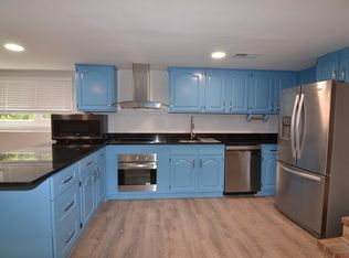 219 Grove St, Braintree, MA 02184