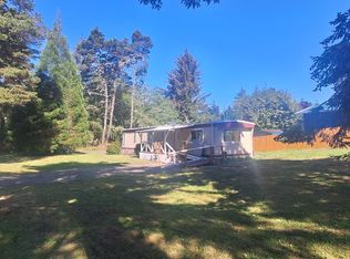5425 Bay Berry Dr, Florence, OR 97439