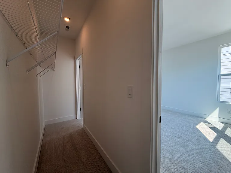 1344 Hamilton St — Photo 17