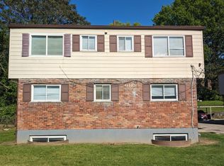 6118 Stover Ave, Cincinnati, OH 45237