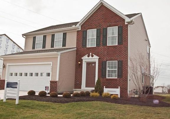 2nd image of 1425 Hoovler Way