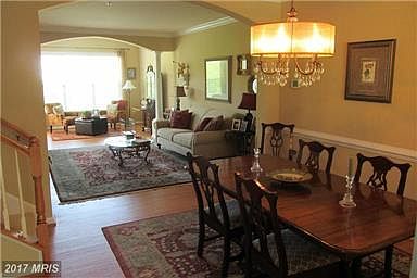 Dining & living rooms