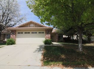 19259 Foxtail Ln, Riverside, CA 92508