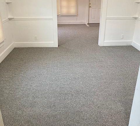 5th image of 206 W Weaver Ave