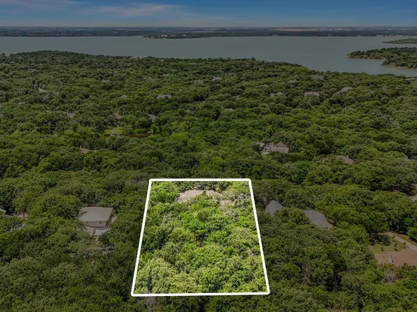 950 Garnet Cv, Oak Pt, TX 75068