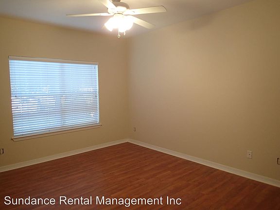 4th image of 2136 Whispering Pines Blvd Unit 1