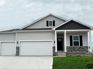 8411 S 184th St, Omaha, NE 68136