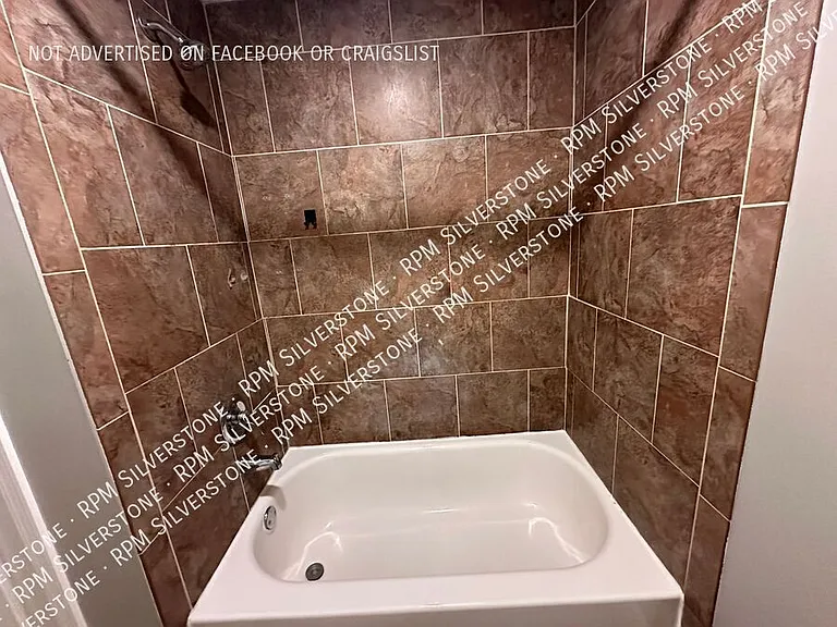 3113 Emmons Ave — Photo 13