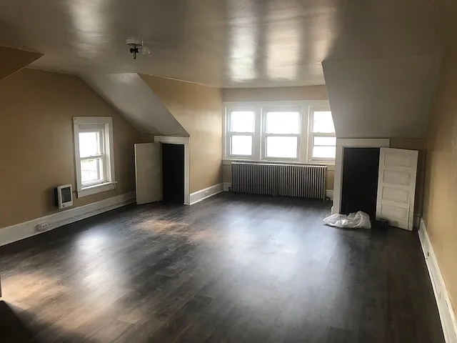 1165 Birch St — Photo 2