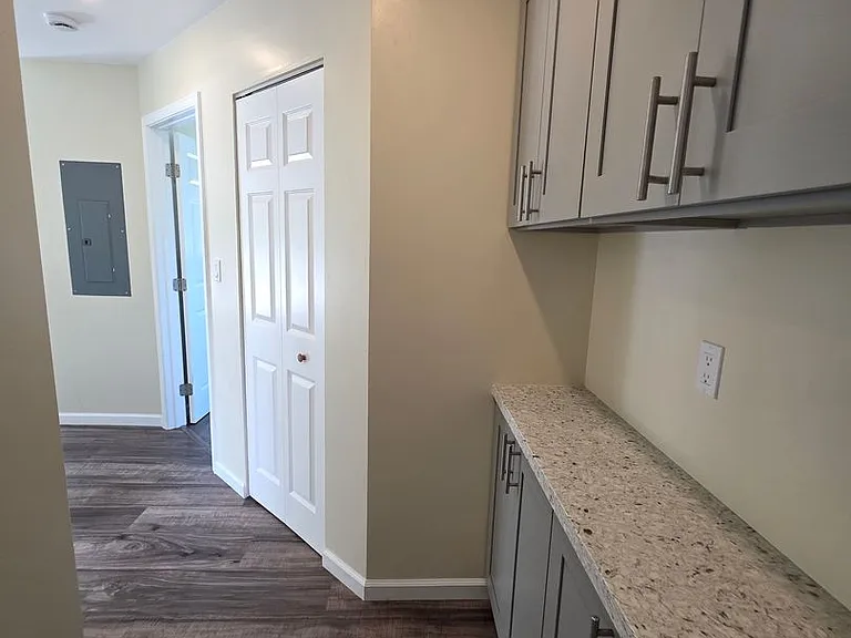 523 Ilimano St — Photo 8