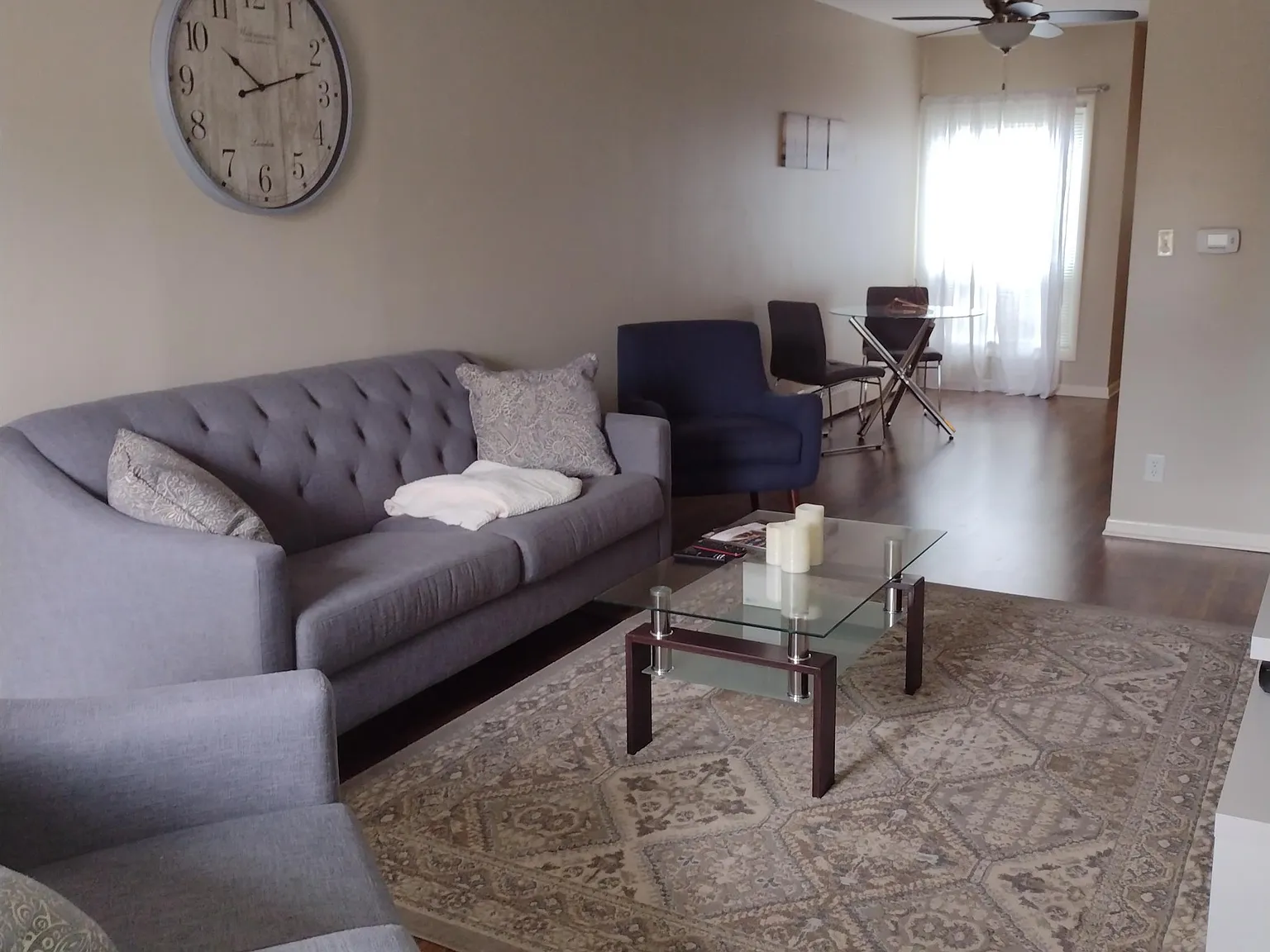 106 W. Douglas apt - 4 — Photo 3
