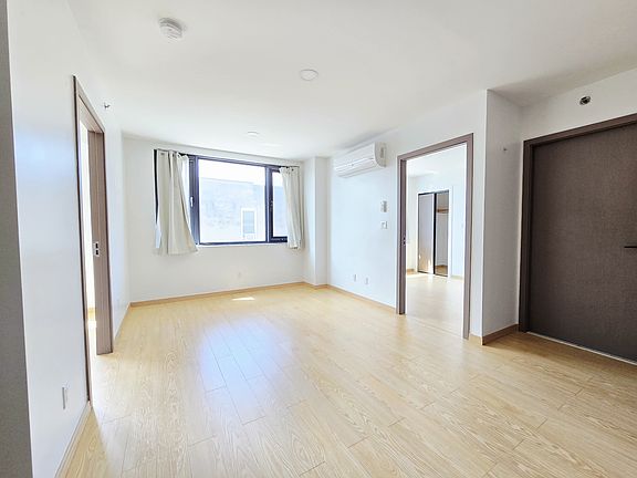 2nd image of 6020 3rd Ave #1B
