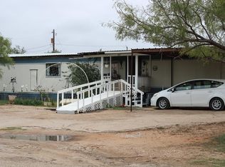 607 N 14th St, Ballinger, TX 76821