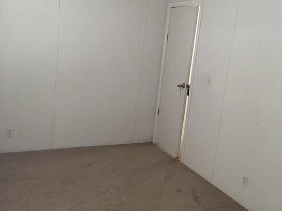 1st bedroom