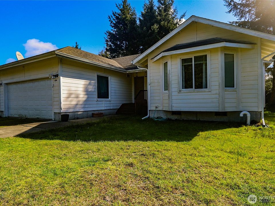 1st image of 890 Vagabond Avenue SW