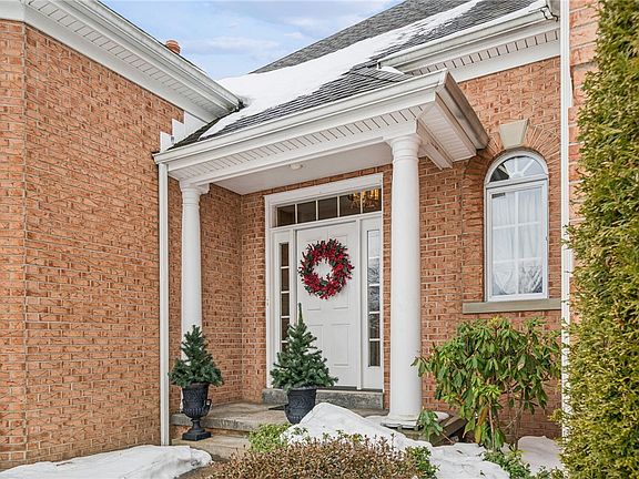 2nd image of 1116 Sandstone Rd