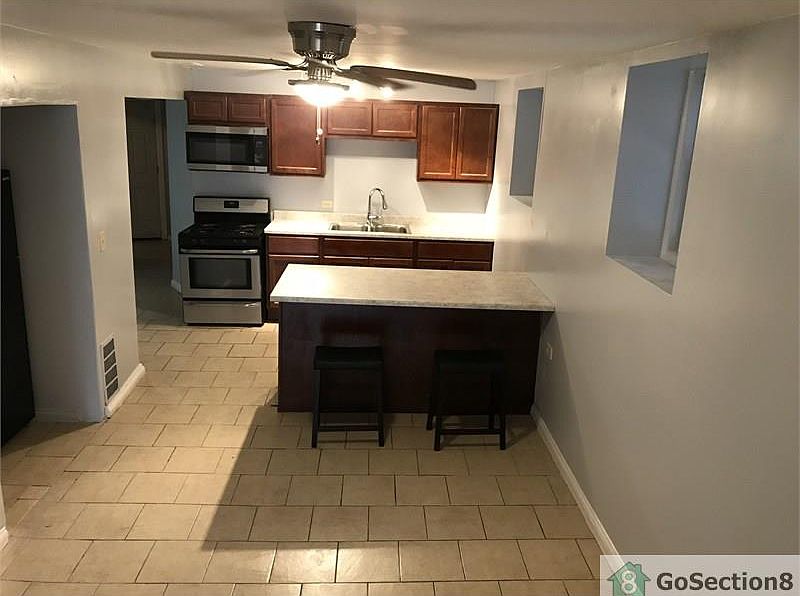 1st image of 6117 S Vernon Ave