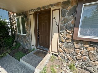 4262 Meadowbrook Ct NE, Salem, OR 97303