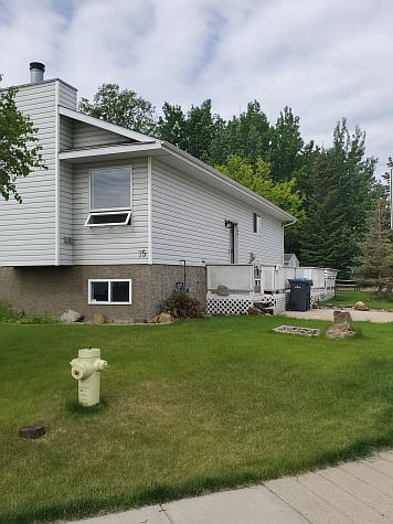 1st image of 75 Willow Springs Cres