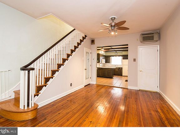 3rd image of 2307 S Woodstock St