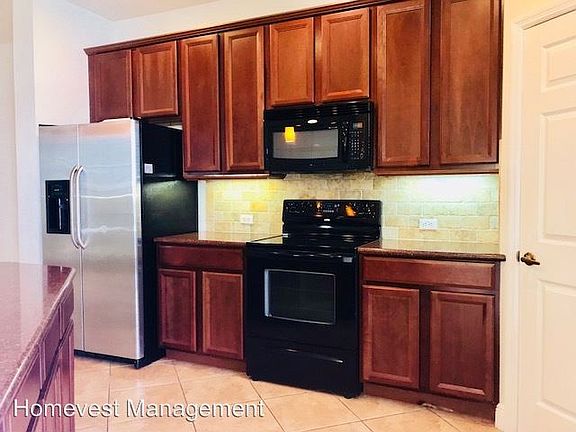 5th image of 4922 Luge Ln