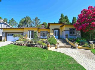 92 Courter Ln, Moraga, CA 94556
