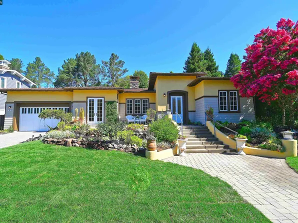 92 Courter Ln, Moraga, CA 94556