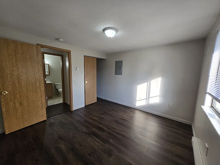466 Lee St #2B — Photo 7