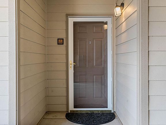 5th image of 15325 NW Central Dr Unit 211