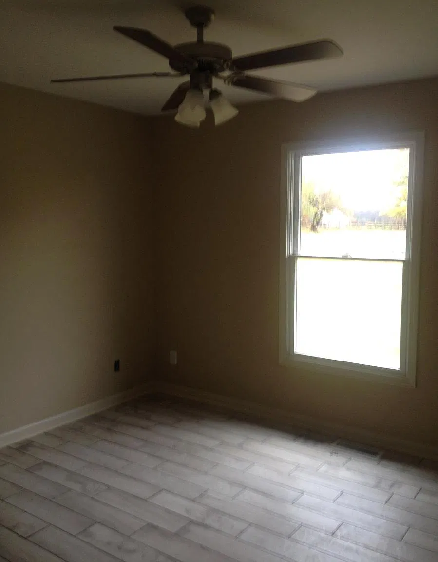 7039 E County Road 1930 N — Photo 3