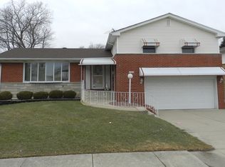 288 Silver Ln, Melrose Park, IL