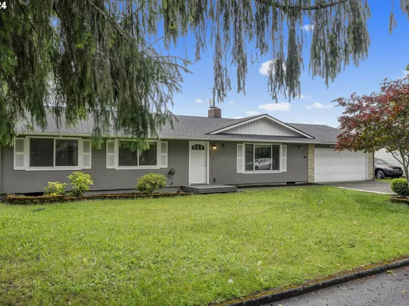 7902 NE 28th St, Vancouver, WA 98662