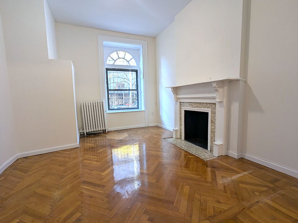 1st image of 646 W End Ave #1A