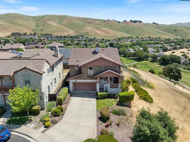 6638 Solitude Ct — Photo 14