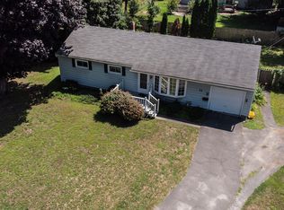 14 Old Forge Rd, Queensbury, NY 12804