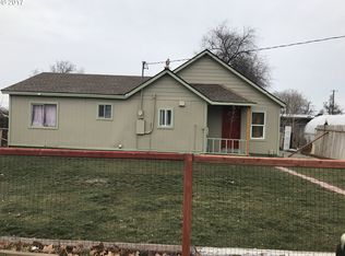 112 Dehaven St, Milton Freewater, OR 97862