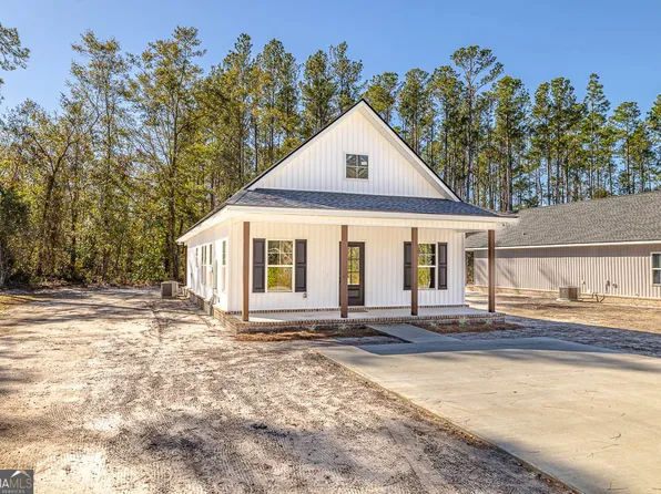 141 Deborah Cir, Jesup, GA 31546
