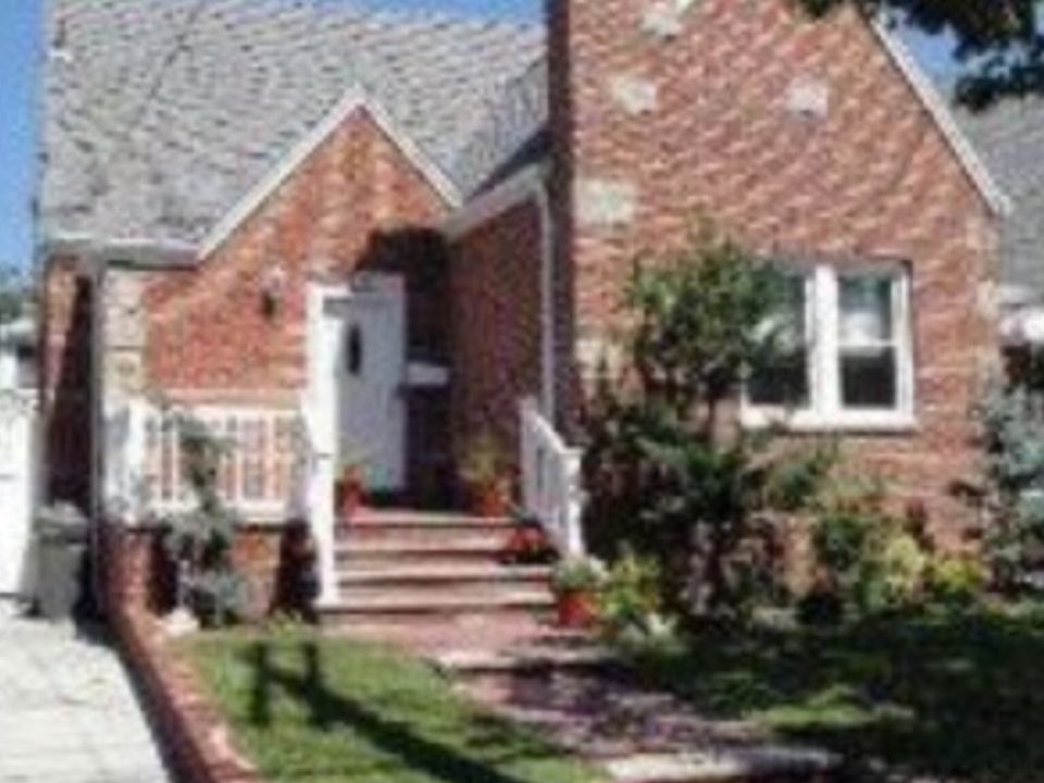 1st image of 15721 96th St