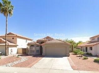 3821 E South Fork Dr, Phoenix, AZ 85044