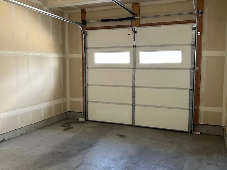 318 S 3 W — Photo 11