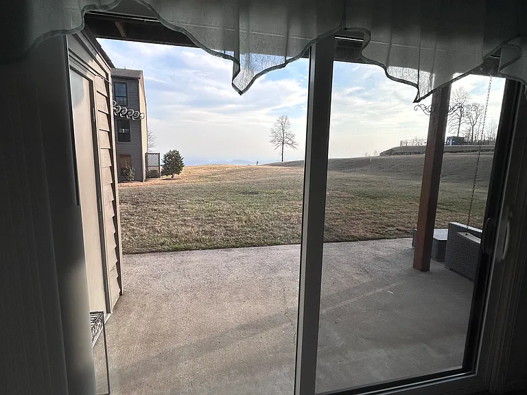 White Oak Mountain Rd — Photo 19
