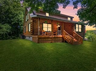 8426 Jericho Rd, Weedsport, NY 13166