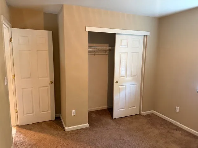 8033 Farin Ct — Photo 16