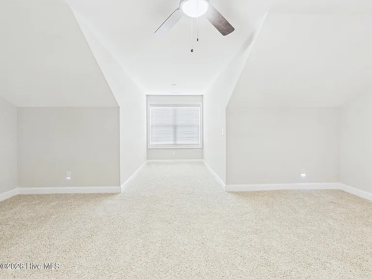 316 Pine Laurel Dr — Photo 33