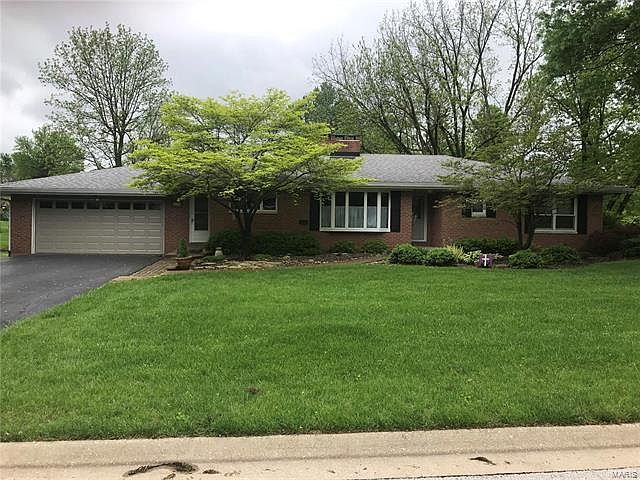 1st image of 28 Fairview Dr