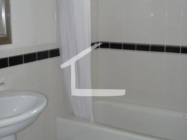 37 Saint Lukes Rd #1C — Photo 15