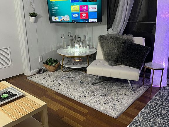 4th image of 1904 San Gabriel St APT 102