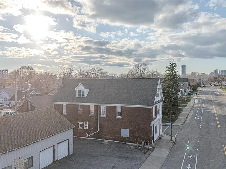 901 S Park Ave #LOWER — Photo 7